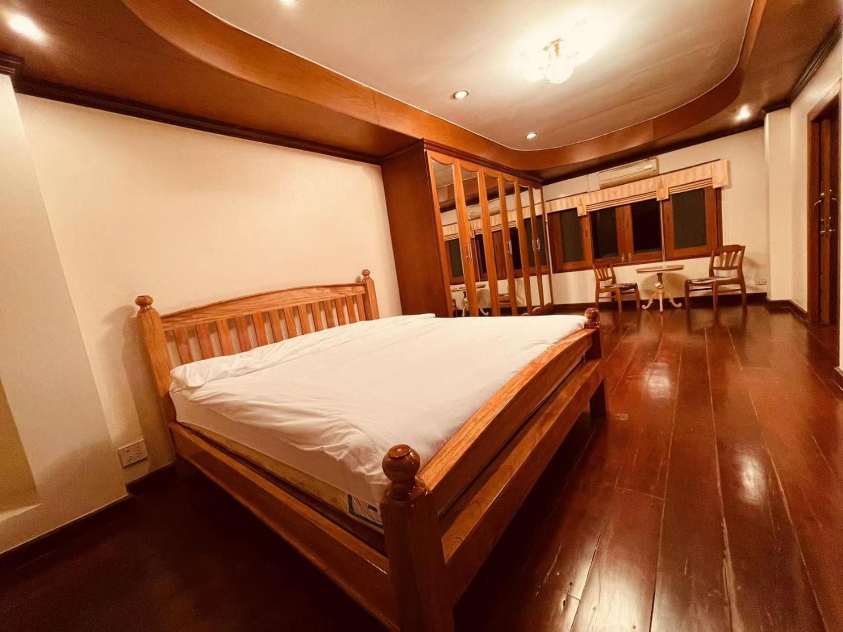 Ban Huai Yai Phoenix Golf 10 Badroom Pool Villa מראה חיצוני תמונה